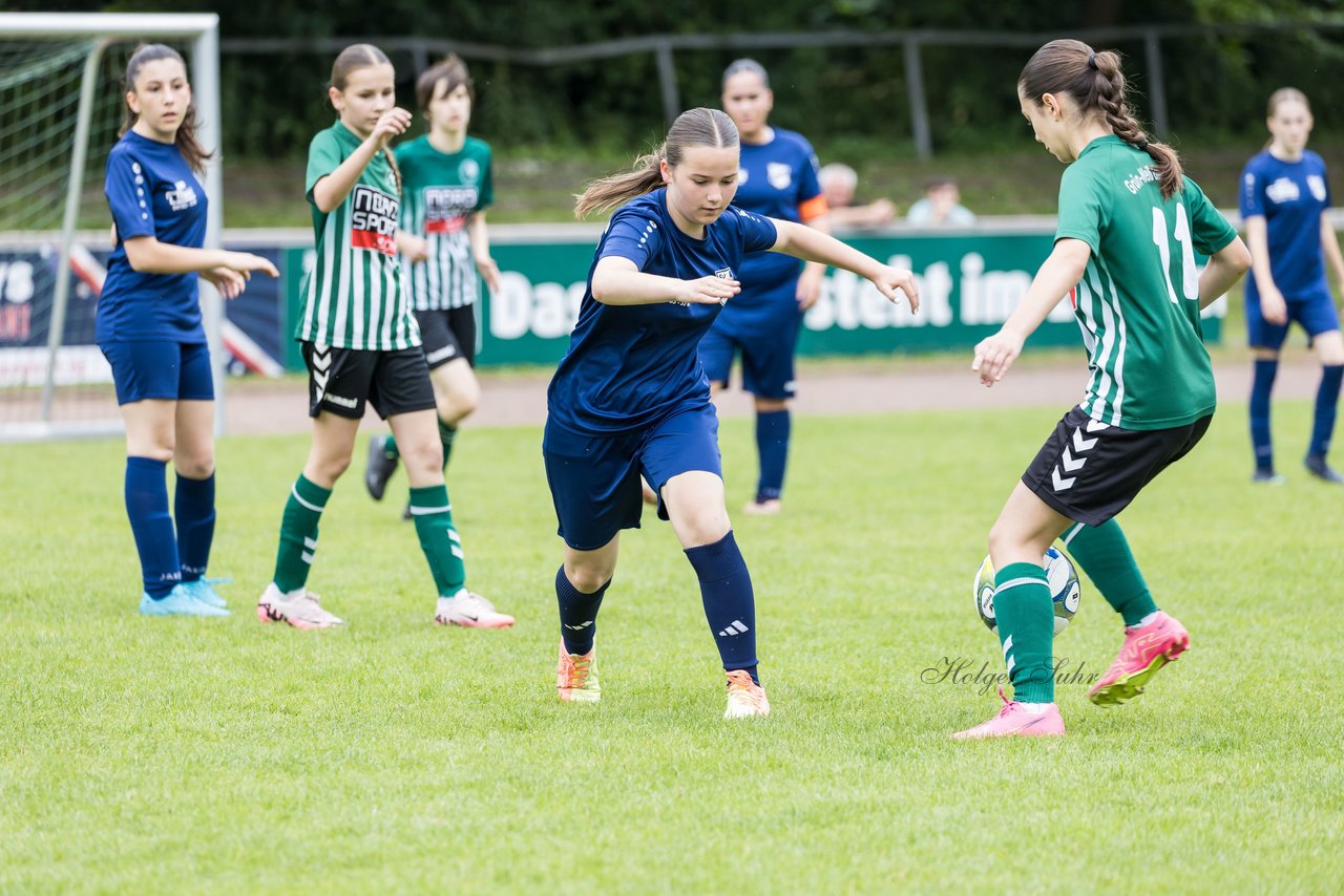 Bild 105 - Loewinnen Cup